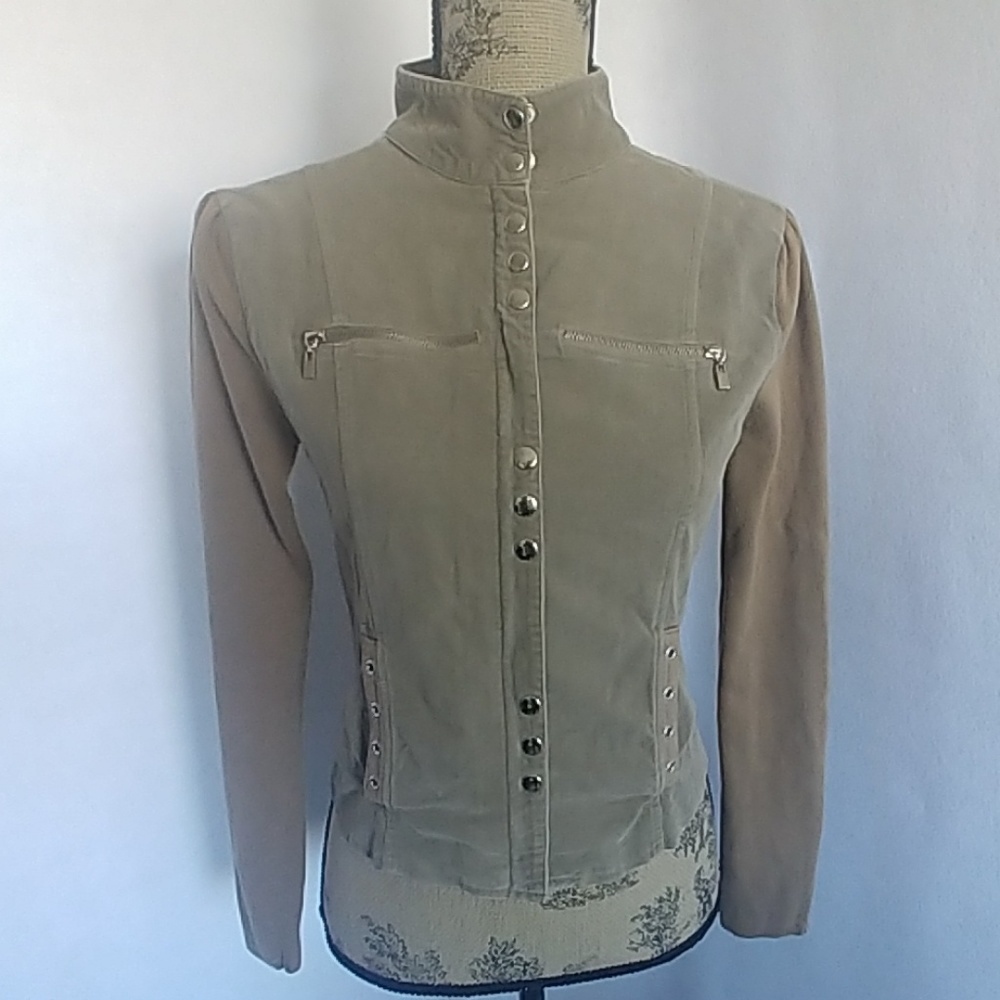 Women's Taupe Two-Tone Button Front Jacket